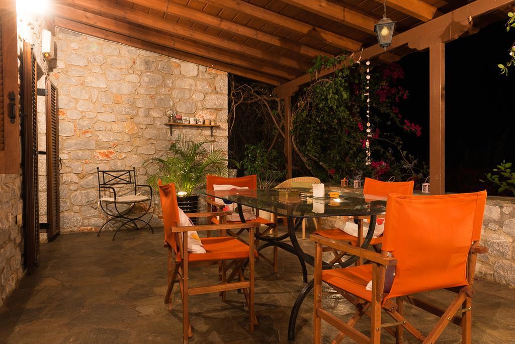 Elise Cottage Vathi  Ruang foto